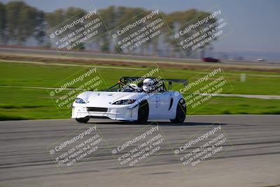 media/Jan-29-2023-Speed Ventures (Sun) [[795e55dca5]]/Black/Front Straight/